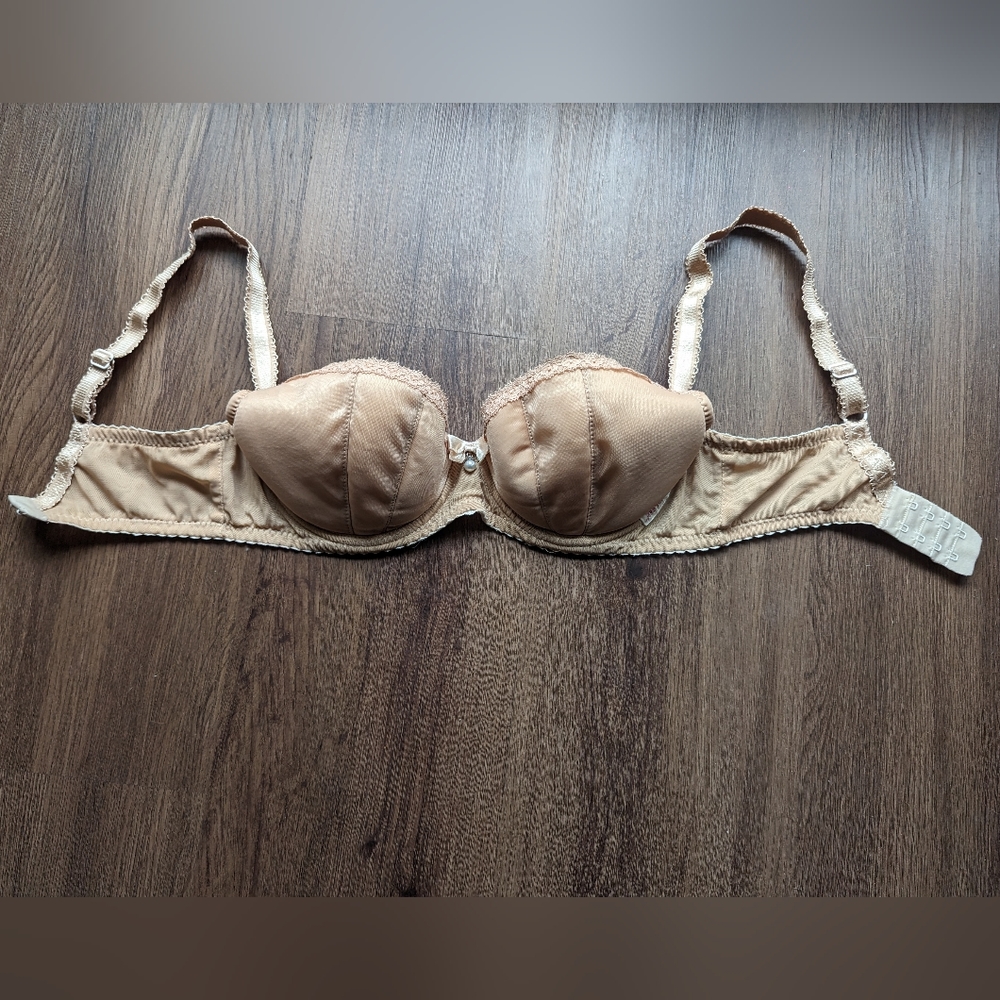 Ewa michalak 70dd beige chp shape